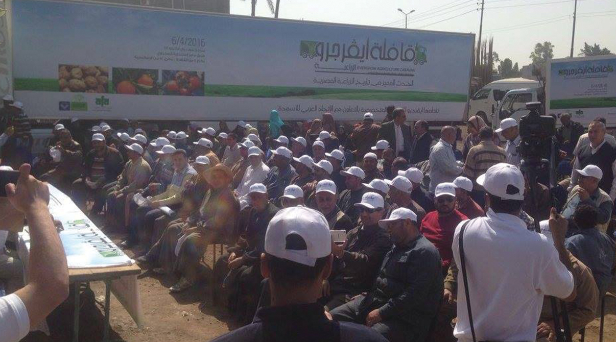 لقطات من فعاليات اليوم الثاني للقافلة الزراعية
